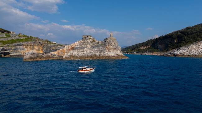 Tour in Barca delle Cinque Terre e Porto Venere con Partenza da La Spezia