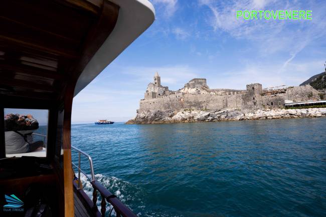 Tour in Barca delle Cinque Terre e Porto Venere con Partenza da La Spezia